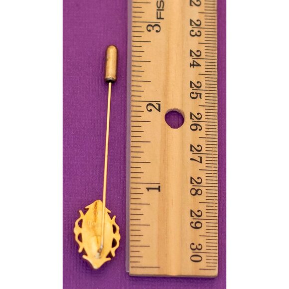 Vintage Victorian Cameo Gold Tone Stick Pin by Avon - Q25 - Picture 3 of 3